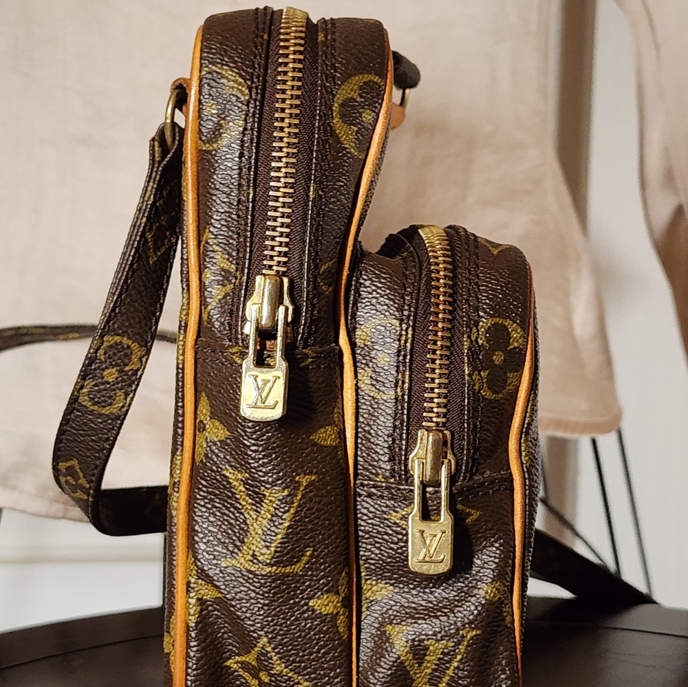 Louis Vuitton Amazone Brown Monogram Bag - Picture 5 of 17